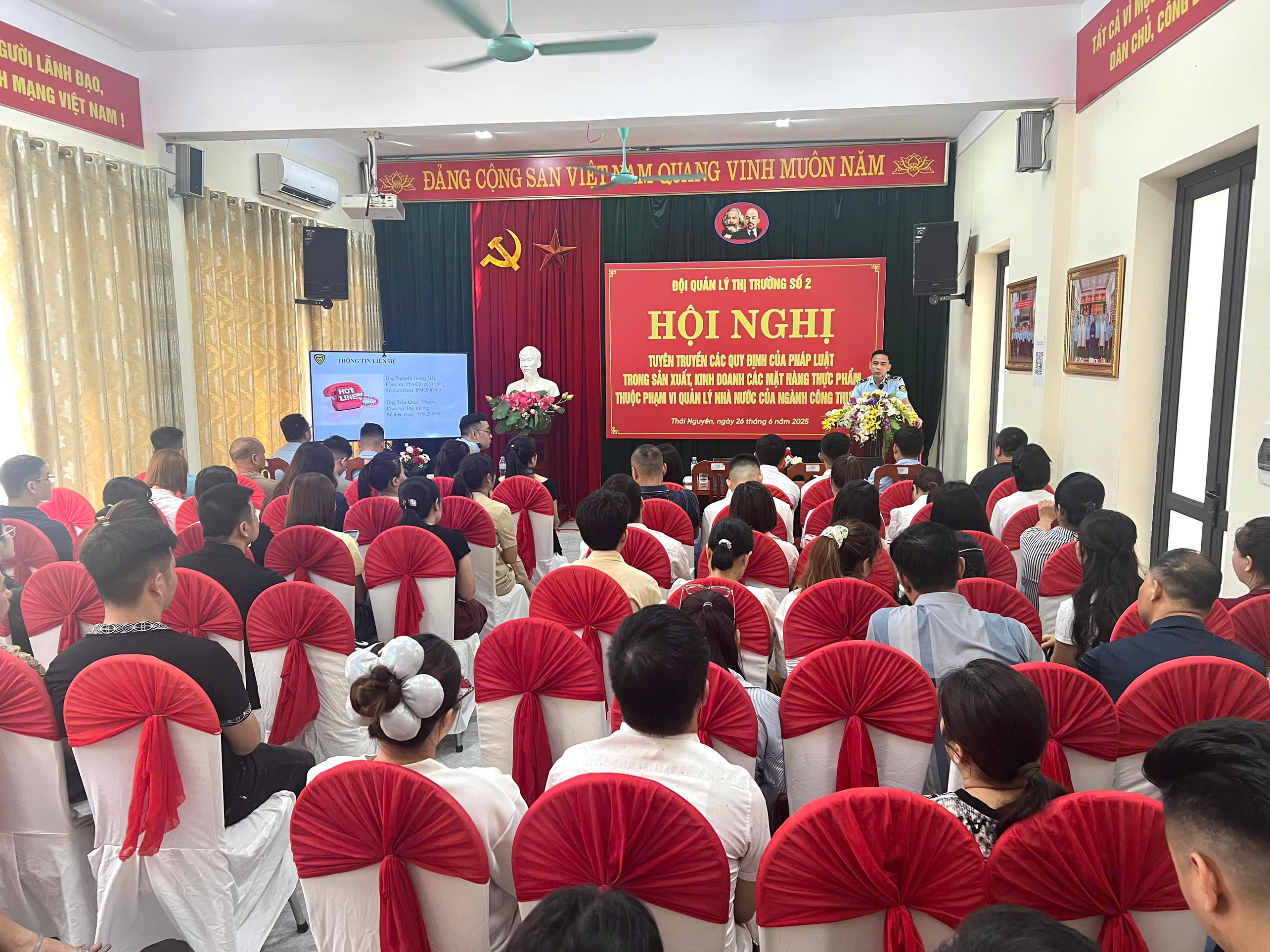 Hội nghị tuyên truyền, phổ biến các quy định của pháp luật trong sản xuất, kinh doanh các mặt hàng thực phẩm thuộc phạm vi quản lý nhà nước của Bộ Công Thương