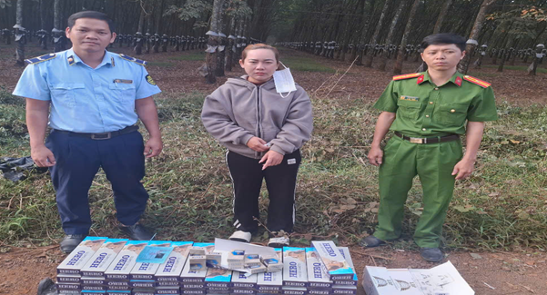 ĐỘI QUẢN LÝ THỊ TRƯỜNG SỐ 10 PHỐI HỢP PHÁT HIỆN, NGĂN CHẶN 02 VỤ VẬN CHUYỂN THUỐC LÁ ĐIẾU NHẬP LẬU DỊP TRƯỚC, TRONG VÀ SAU TẾT NGUYÊN ĐÁN 2026.